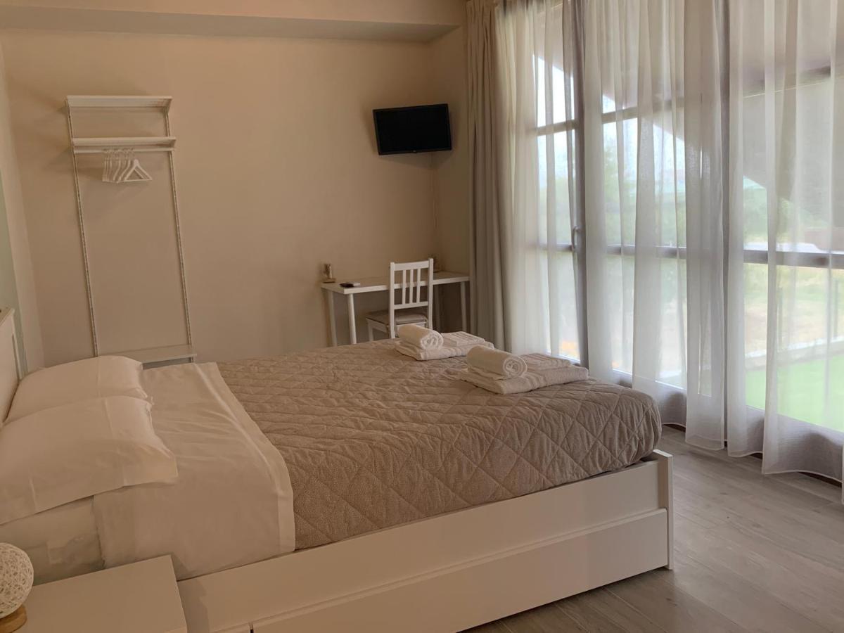 סאלוצו B&B La Luce Verde מראה חיצוני תמונה