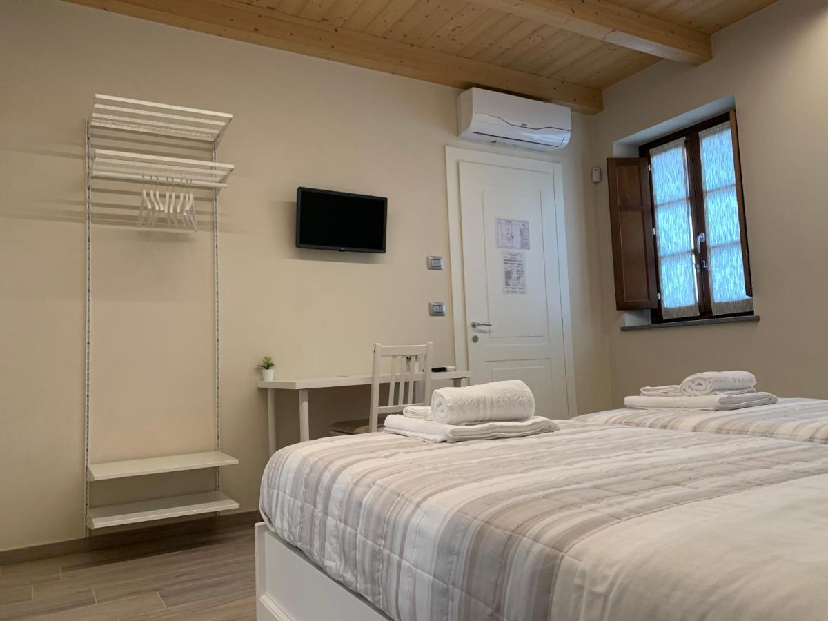 סאלוצו B&B La Luce Verde מראה חיצוני תמונה