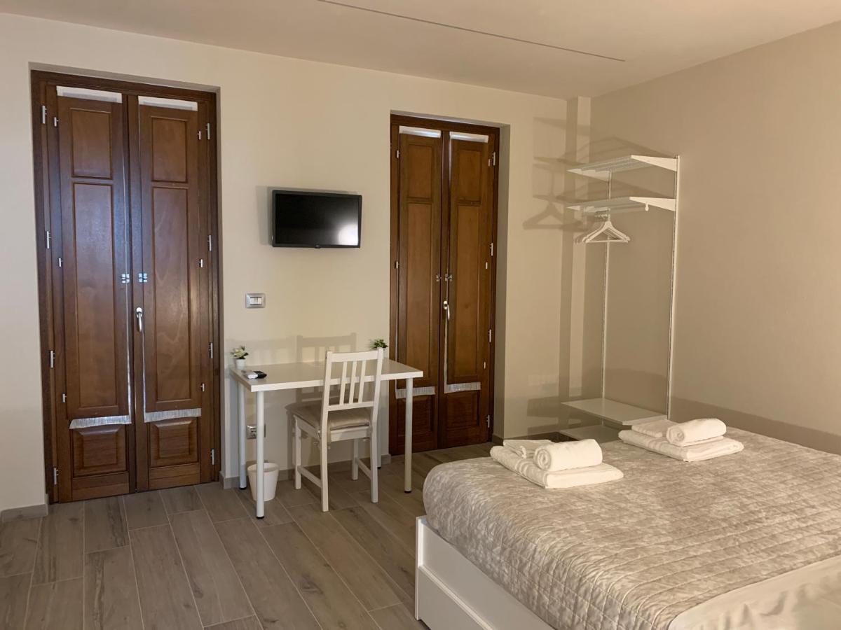 סאלוצו B&B La Luce Verde מראה חיצוני תמונה